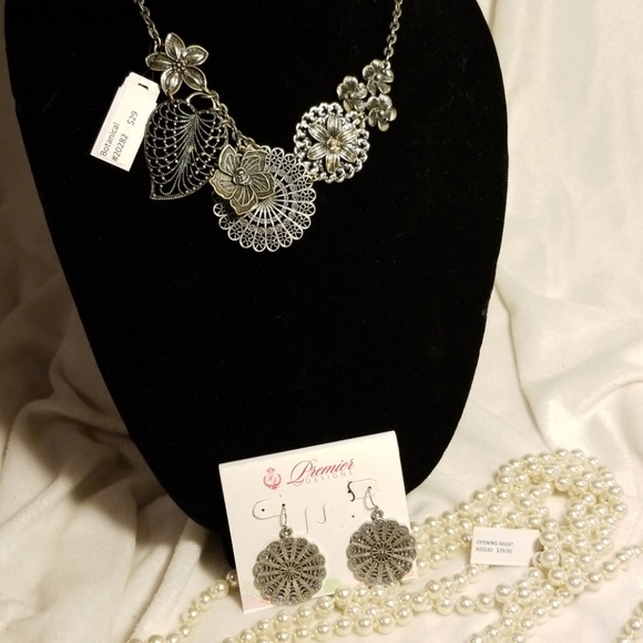 Premier Designs Botanical Necklace - Picture 3 of 4